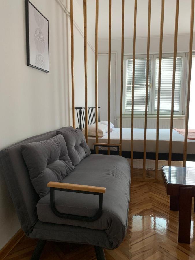 Comfy Studio - 1 Minute Walk To Delta Planet Ni المظهر الخارجي الصورة